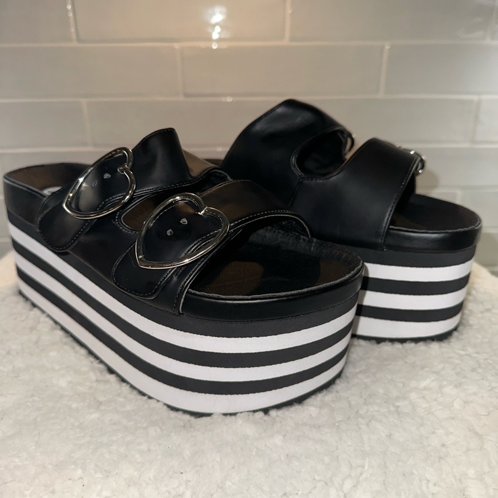 Heart Buckle Platform Sandals